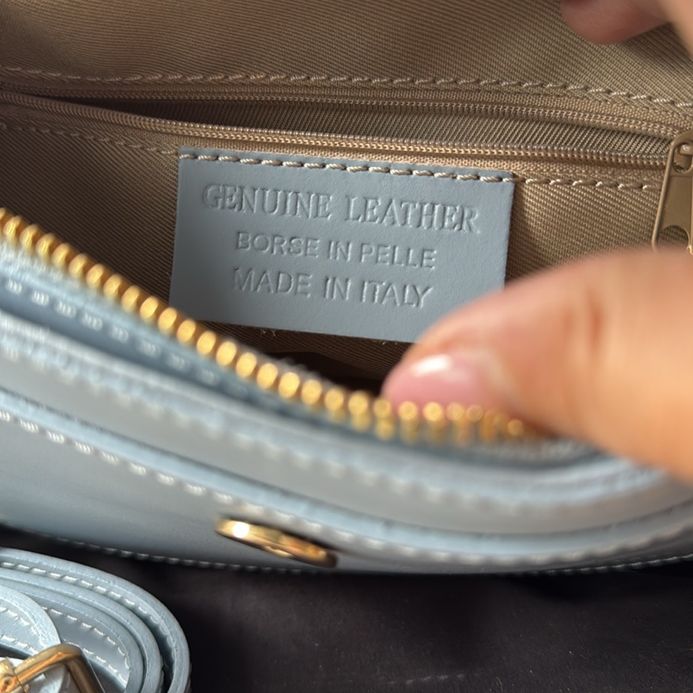 Italian Made - Two Way Saddle Bag 💙 - Picture 5 of 7